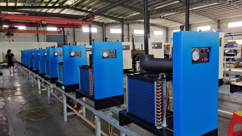 CE berpendingin udara Oil-less Screw Compressor Built-in Dryer